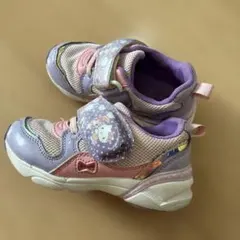 サンリオ　光る　スニーカー　女の子　16.0のサムネイル