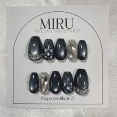 シルキーマグネット　キルティング　埋め尽くし　ビジュー　ネイルチップ　現品