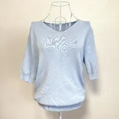 美品 a.v.v アーヴェヴェ Vネックサマーニット ライトブルー M 半袖