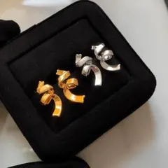 ツイストリボンデザイン イヤリングセット