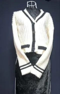 新品未使用タグ付き　GRL アイボリー・ブラック リブ編みカーディガン