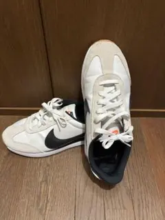 NIKE パシフィック　27センチ　定価の半額　人気商品　ほぼ未使用のサムネイル