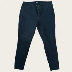 Item thumbnail for item 39dfc7eb-346d-47cf-b4aa-34f0173cf059