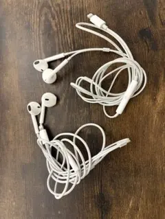 Apple純正ライトニング 有線イヤホン　2個同梱