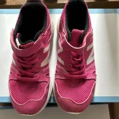 New Balance ピンク ハイカットスニーカー 19