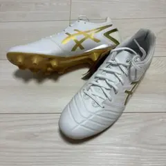 ASICS ラグビースパイクホワイト/ゴールド - メルカリ