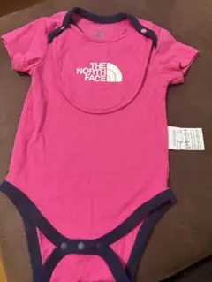 THE NORTH FACE ベビー ロンパース ビブ付きのサムネイル