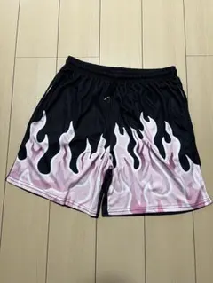 2026年最新】ファイヤーパターン ショートパンツの人気アイテム - メルカリ