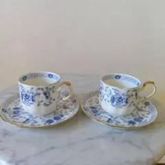 NARUMI BONE CHINA 青い花柄 ティーカップとソーサー2個セット