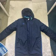 adidas ベンチコート ダークブルー フード付き