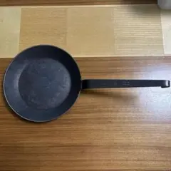 須*夫様 turk （ターク）クラシックフライパン 24cm - メルカリ
