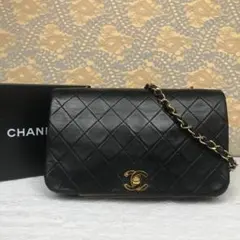 【人気】CHANEL マトラッセ23 フルフラップ 黒 ラムスキン ゴールド金具