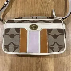 coach コーチ　ショルダーバッグ　シグネチャー　ターンロック　キャンバス