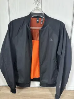 adidas／ブラックジャケット／XO