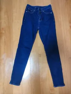 GU ダークブルー スキニージーンズ 67