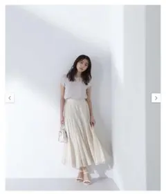 未使用⭐︎NATURAL BEAUTY BASIC シャイニーシアーボイルスカート