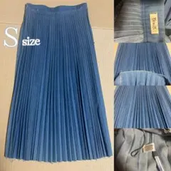 YANUK ヤヌーク　プリーツスカート Sサイズのサムネイル