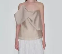 ベージュ 片肩デザイン タンクトップ