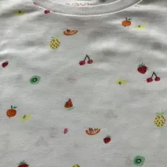 next フルーツ柄　Tシャツのサムネイル