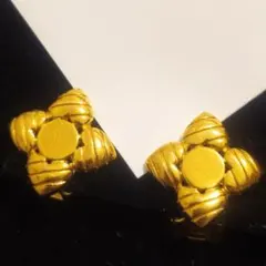 LANVIN　ランバン　ゴールド　イヤリング　花　小ぶり　フローラル　マルイのサムネイル