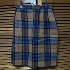 Item thumbnail for item 5744cb5e-ef84-4081-bd86-1e17a5440dfc