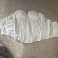 【値下げしました】ブライダルインナー　ビスチェ　ホワイト　B75/M