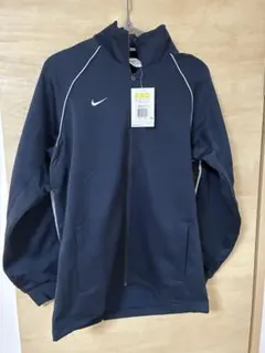 Item thumbnail for item 7a7fdfb4-1f2c-4126-a3f7-e94fef66e266