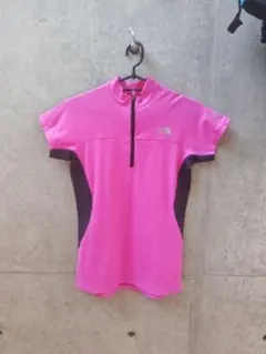 THE NORTH FACE ピンクショートスリーブトップス