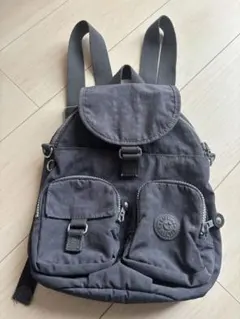 【値下げしました】レディース　キプリング　リュック