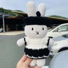 ミッフィースタイル スケボーミッフィー 黒 マスコット - メルカリ