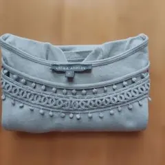 LAURA ASHLEY 半袖カットソー グレー Sのサムネイル