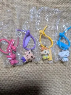 クレヨンしんちゃんカラフルマルチチャーム　ガチャ　４点おまとめ