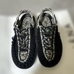 KEEN UNEEK