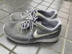 ナイキ　NIKE タンジュン 27㎝