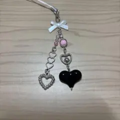 ビーズキーホルダー　ビーズストラップ　ハート　韓国　y2k スクバ