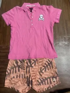 MARK＆LONAピンクポロシャツと迷彩ショートパンツセット