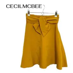 B1069CECILMCBEE膝丈フレアスカート　ベルト　ギャル　美脚のサムネイル