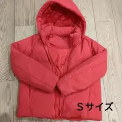 ユニクロ ダウンジャケット レディース Sサイズ 赤 フード取り外し◯