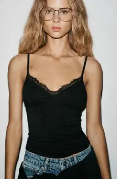 【新品】ZARA レースレーヨントップス ブラック（L）