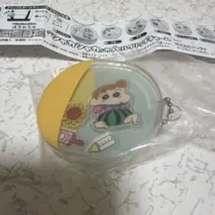 クレヨンしんちゃん　シャカシャカカプセルクリップチャーム