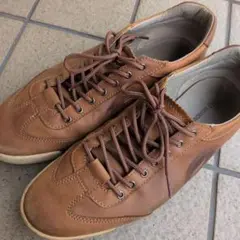 Lacoste ブラウンレザー スニーカー