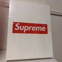 Supreme ビジュアルブック Vol.2 Phaidon 本　book シュプリームがビジュアルブック第2弾をリリース | Hypebeast.JP