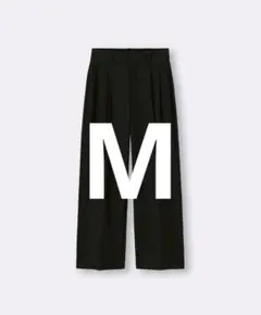 GU タックワイドパンツ　黒　Mサイズ　美品　足長スラックス