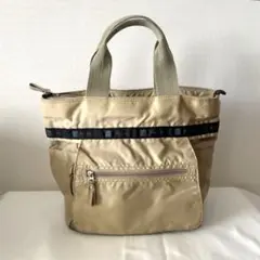 Item thumbnail for item 57f654cf-4f90-4587-8247-929669530edc