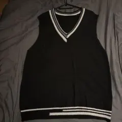 ニット Vネック ベスト 黒