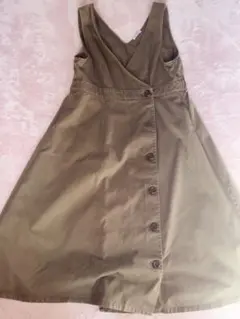 Item thumbnail for item f436d090-dd3b-49e7-a6bb-ea6538b097ba