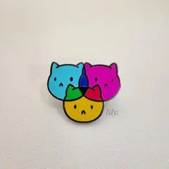 【ピンバッジ】三原色にゃんこ ＊ カラフルな猫ちゃんたち