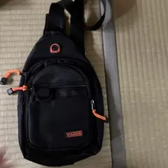 VIAGGIO ボディバッグ ショルダーバッグ