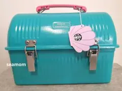 Item thumbnail for item 33006f71-b8dd-4c2d-ab88-90e7fa30d78b