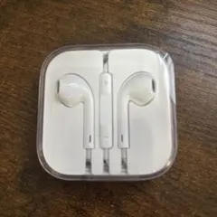 新品 Apple純正 EarPods イヤフォン 3.5ミリプラグ　イヤーポッズ